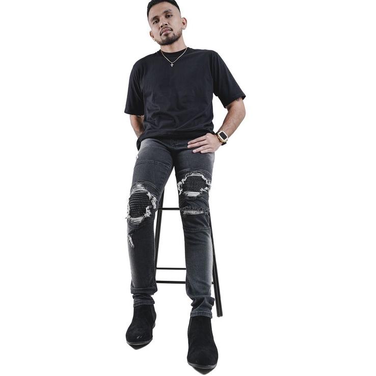 Chekout UPRISE Batman