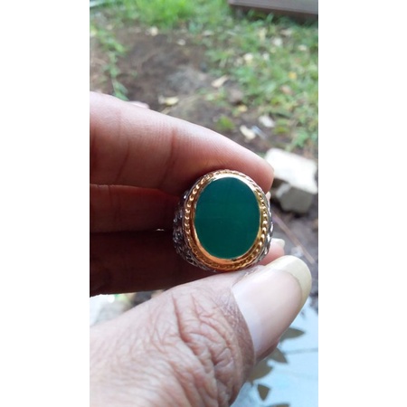 Ahdhor (Green Calsedony)