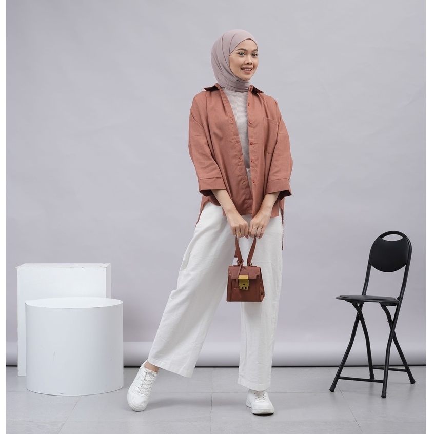 [100K GET 4] The Bloom House - Kemeja Kerja Polos Raisa Katun Supernova Shirt B089