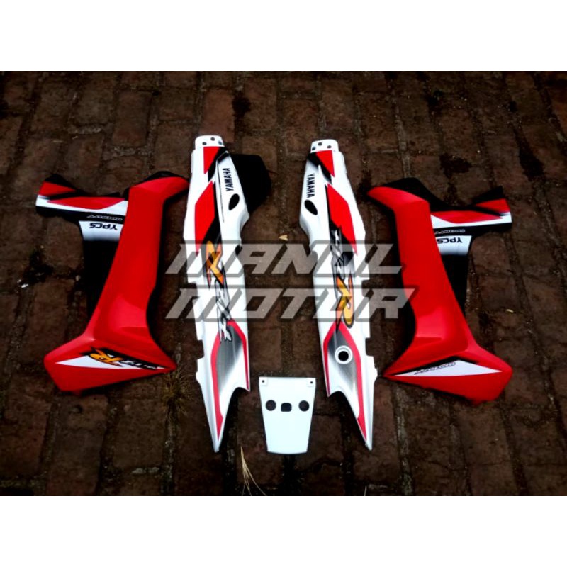 Body Fiz R set sayap putih merah th2001 Dek body Fiz R set stiker