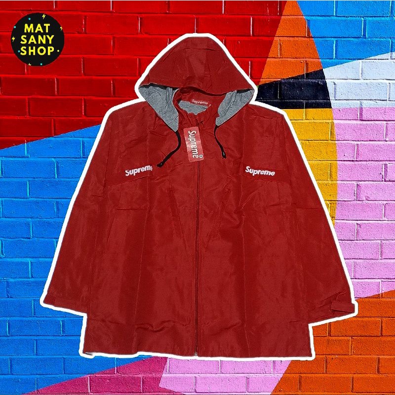 JAKET WINDBREAKER GUNUNG HOODIE PARASIT SUPREME