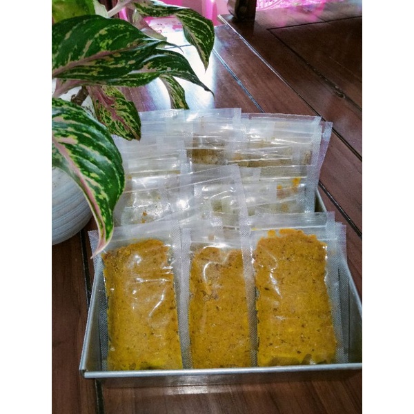 

Bumbu dapur serbaguna,berat 120gram