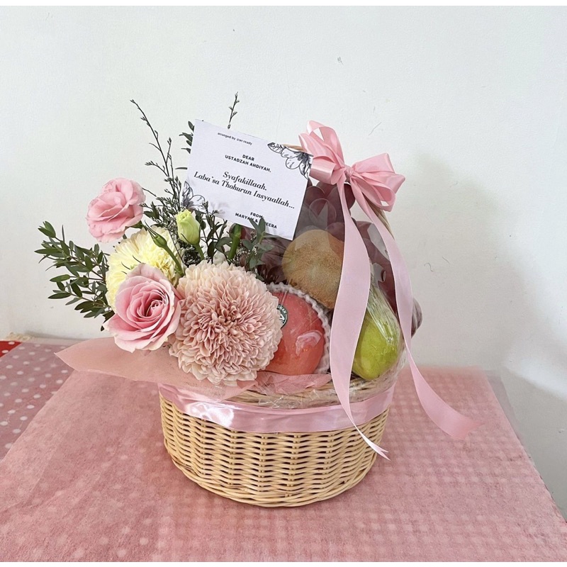 

Parcel Hampers Buah Bunga Premium - Keranjang Rotan Bulat