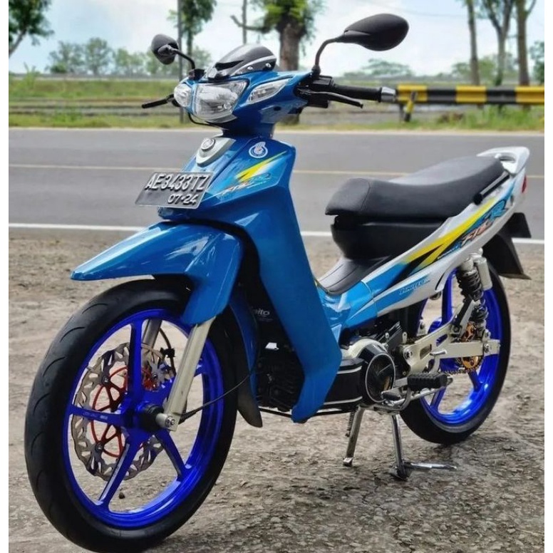 Cover body halus full set yamaha fiz r LE biru silver fiz r