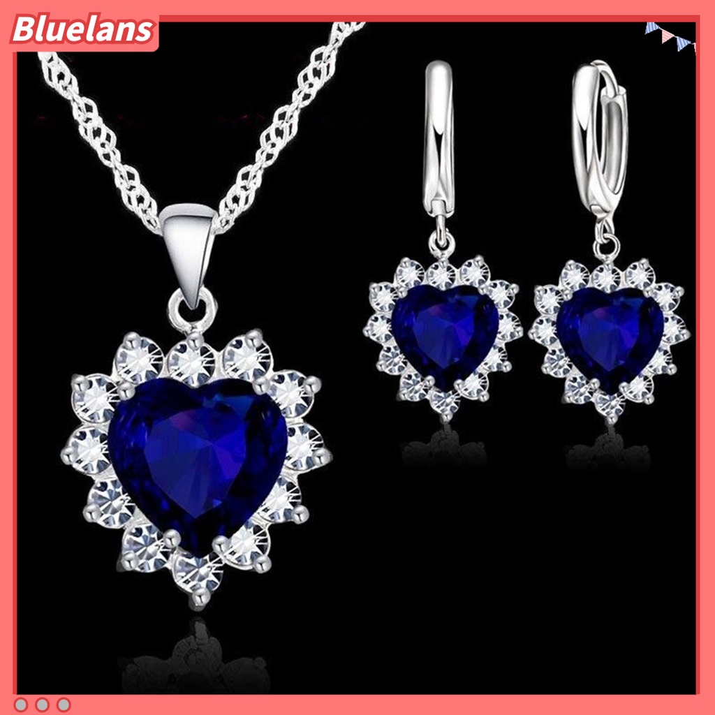 1 Set Kalung Dan Anting Menjuntai Bentuk Hati Bahan Alloy Gaya Modern Untuk Wanita