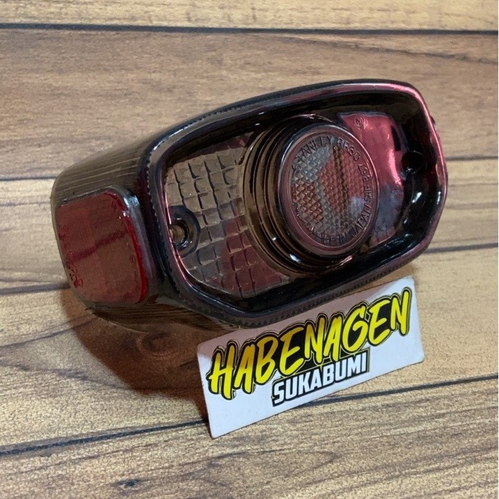 mika kaca lensa stop lamp lampu rem belakang smoke smok mata kucing yamaha V70 V75 V80 V 80 L2g rs10