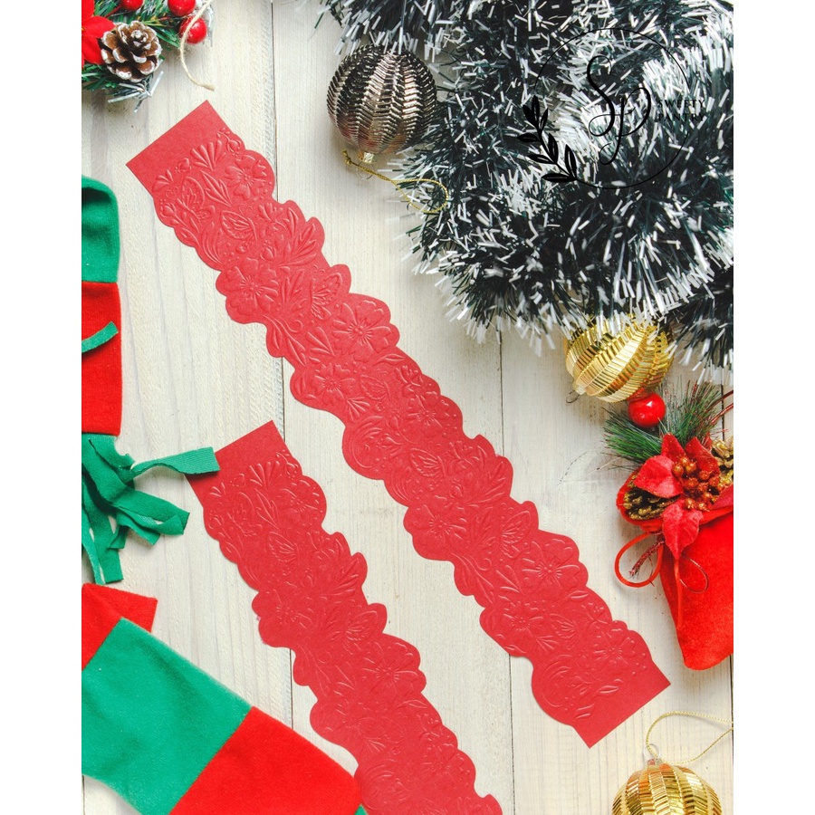 

BLU EMBOSS - Paper belt sleeve box toples natal christmas pita kertas