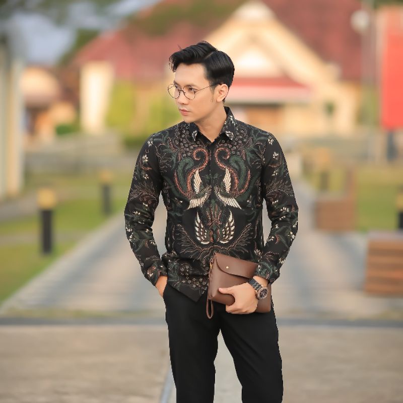 BATIK BOLO DEWO Motif Peksi Green Kemeja Baju Batik Pria Lengan Panjang
