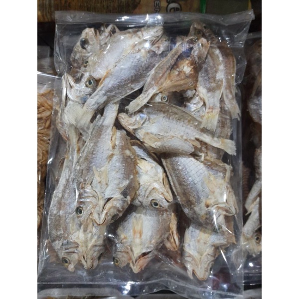 

Ikan asin / ikan gereh Ekonomis Praktis Harga Terjangkau