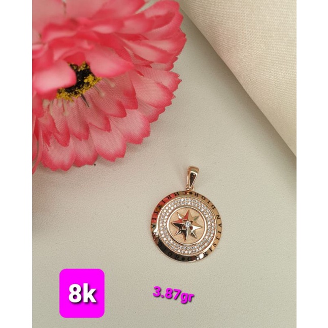 liontin bulat perisai cor mata fashion