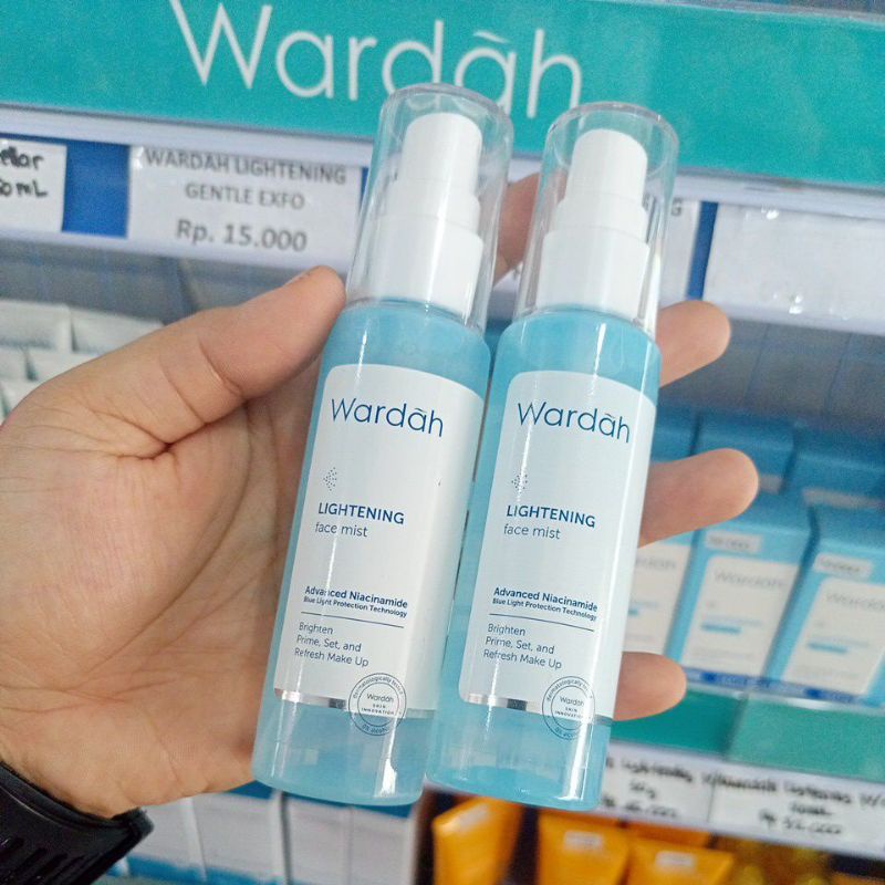 Wardah Lightening Face Mist, 3-in-1