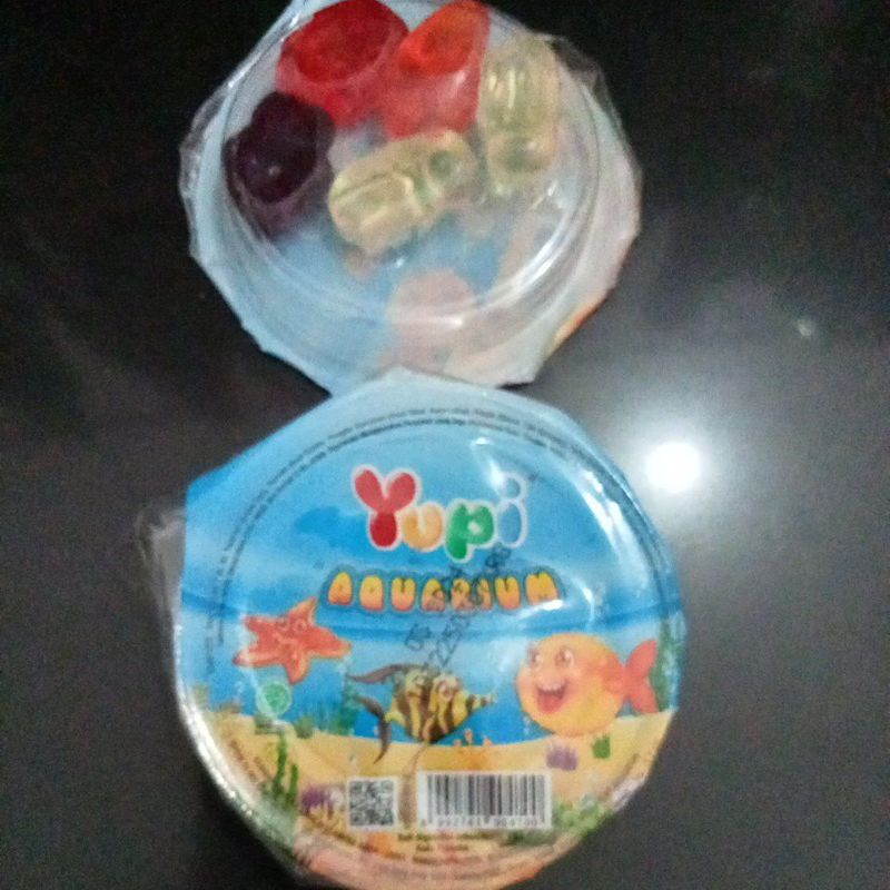 

yupi aquarium 14 gr rasa buah