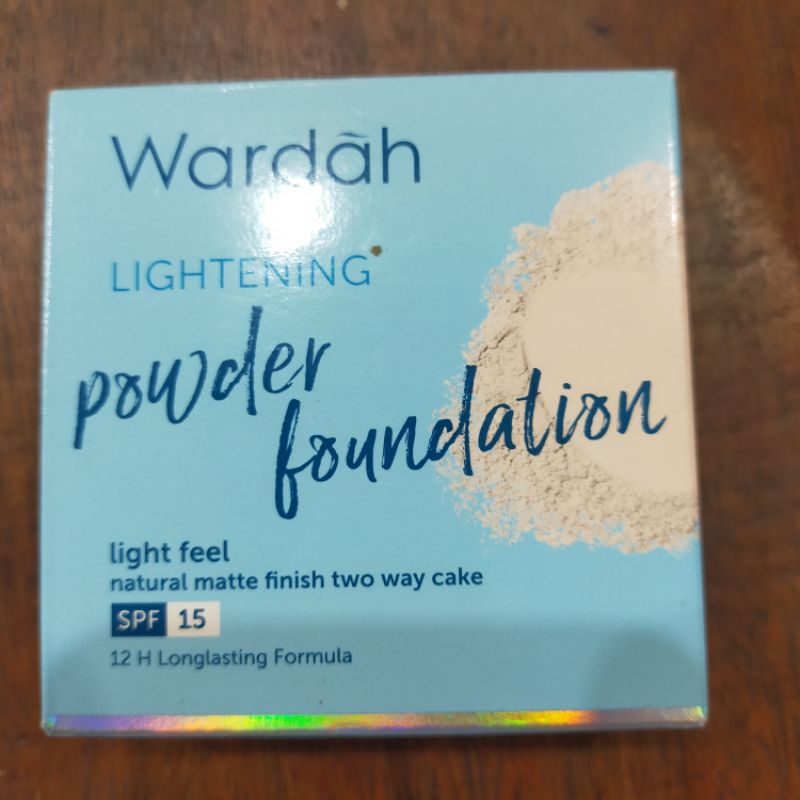 Wardah Lightening Two Way Cake Powder Foundation SPF 15 12g