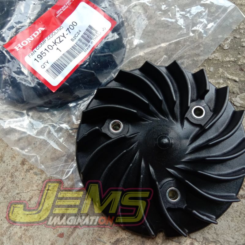 Kipas radiator PCX cbu Original / kipas radiator honda pcx