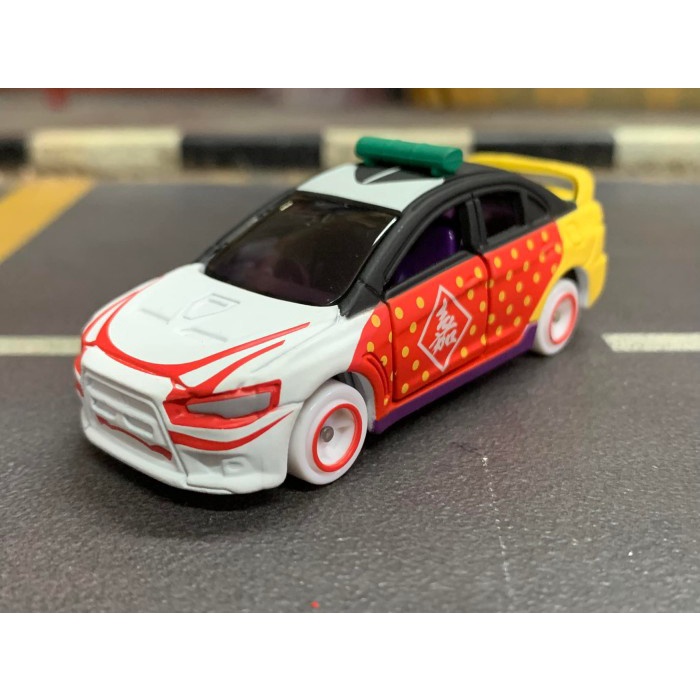 Tomica Kuji Kabuki Mitsubishi Lancer Evolution X - Box Jelek