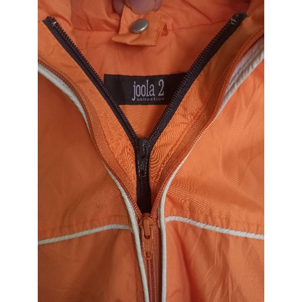 Jaket Hoodie Waterproof joola 2, Double Zipper, mulus no minus, Jaket murah second brand.
