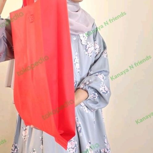 

Tas Spunbond Polos 30x40 + Harga perlusin + Tas Ramah Lingkungan