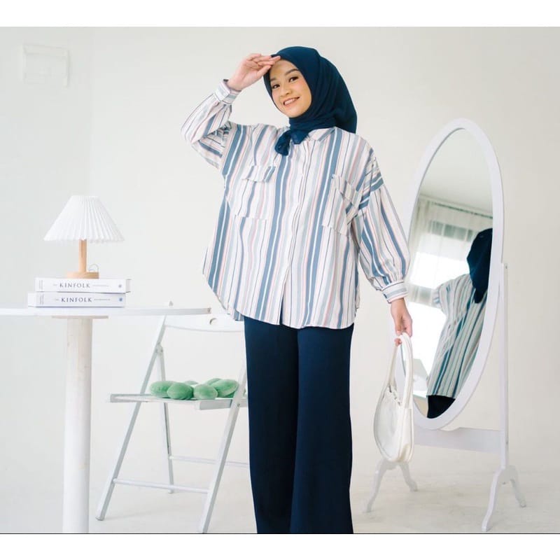 GTW - ZFS OOTD Kemeja Wanita Salur Kekinian / CARISSA OVERSIZE STRIPE SHIRT / Hem / Kem Garis Garis 