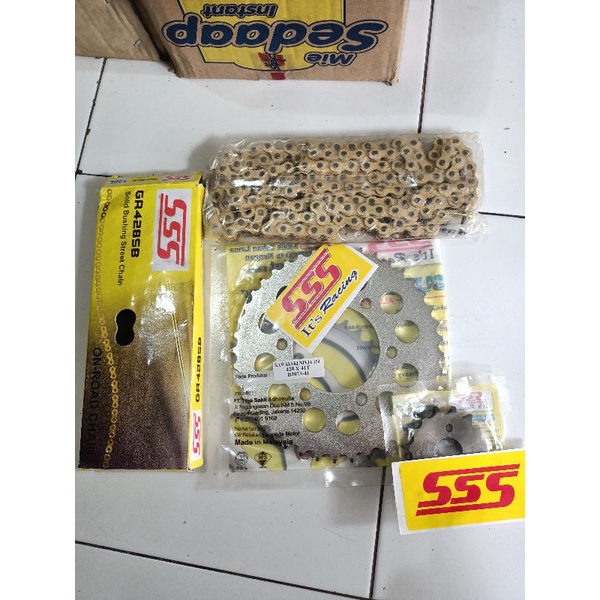 Gear Set SSS 428 Ninja RR Ninja R Ninja S Ninja 150 Rantai Gold SSS 428H Full Sss