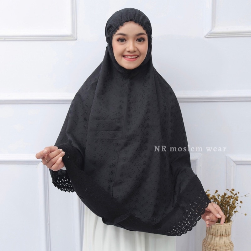 KERUDUNG BERGO HITAM PUTIH PERLENGKAPAN HAJI DAN UMROH WANITA RENDA KATUN