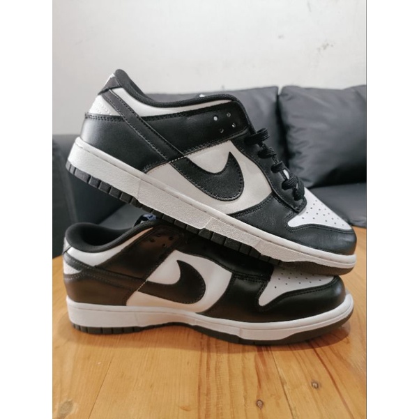 Sepatu Nike SB Dunk low panda