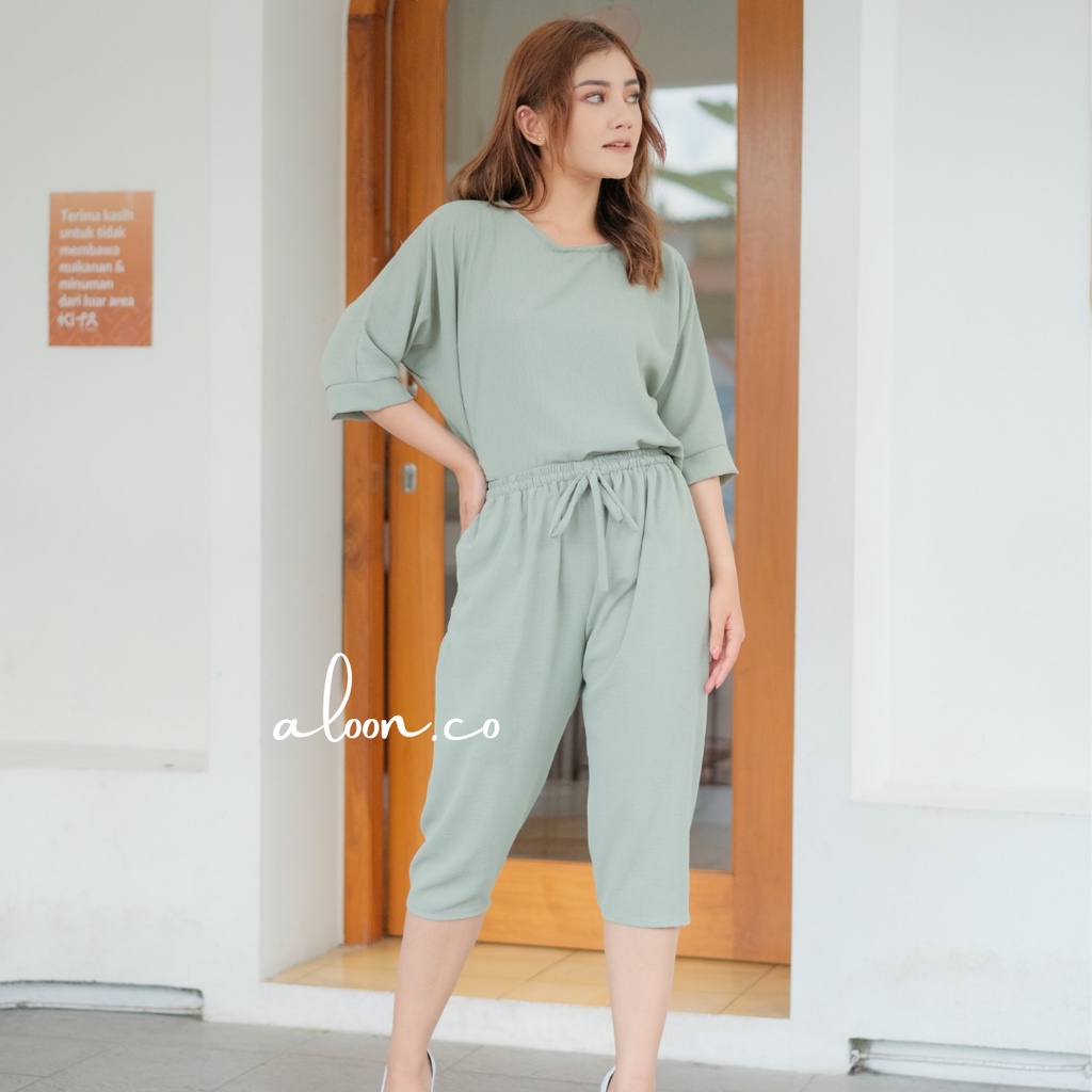 Aileen One Set Pendek Wanita Crinkle Airflow -  Baju Satu Setelan Wanita Premium