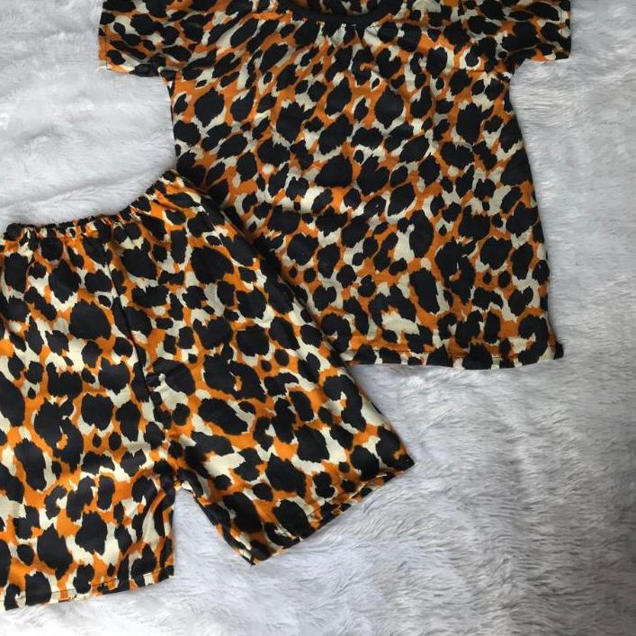 Insta Sell One SET anak rayon leopard macan tiger