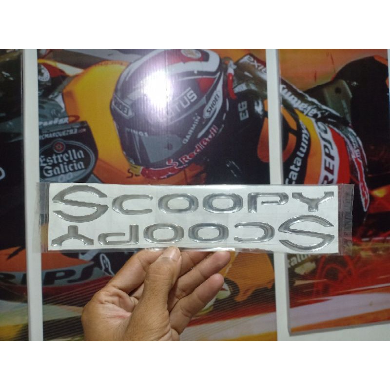 emblem Scoopy prestige sepasang stiker body belakang timbul embos Honda Scoopy