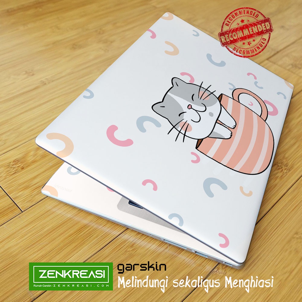 Garskin Laptop Sesuai Merek dan Model Laptop Tema  Lazzy cat