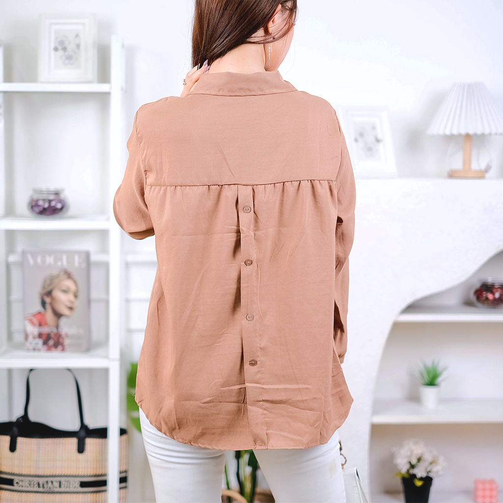 Godiva96 - RIKA MUCH BUTTON TOP / ATASAN KEMEJA WANITA MEDAN