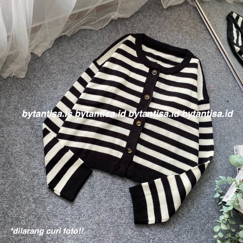 CARDIGAN CROP RAJUT MOTIF GARIS INDRI MODEL PENDEK