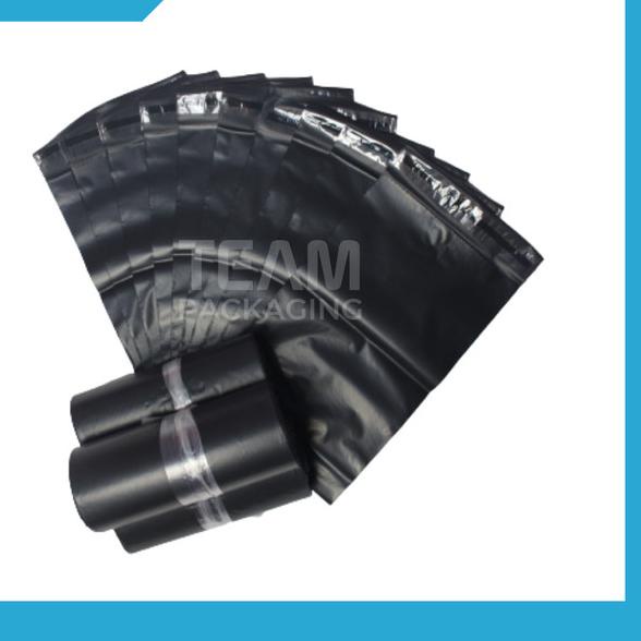 

Polymailer 20x30 Kantong Plastik Amplop Packing Online Isi 100 pcs - 50MIKRON