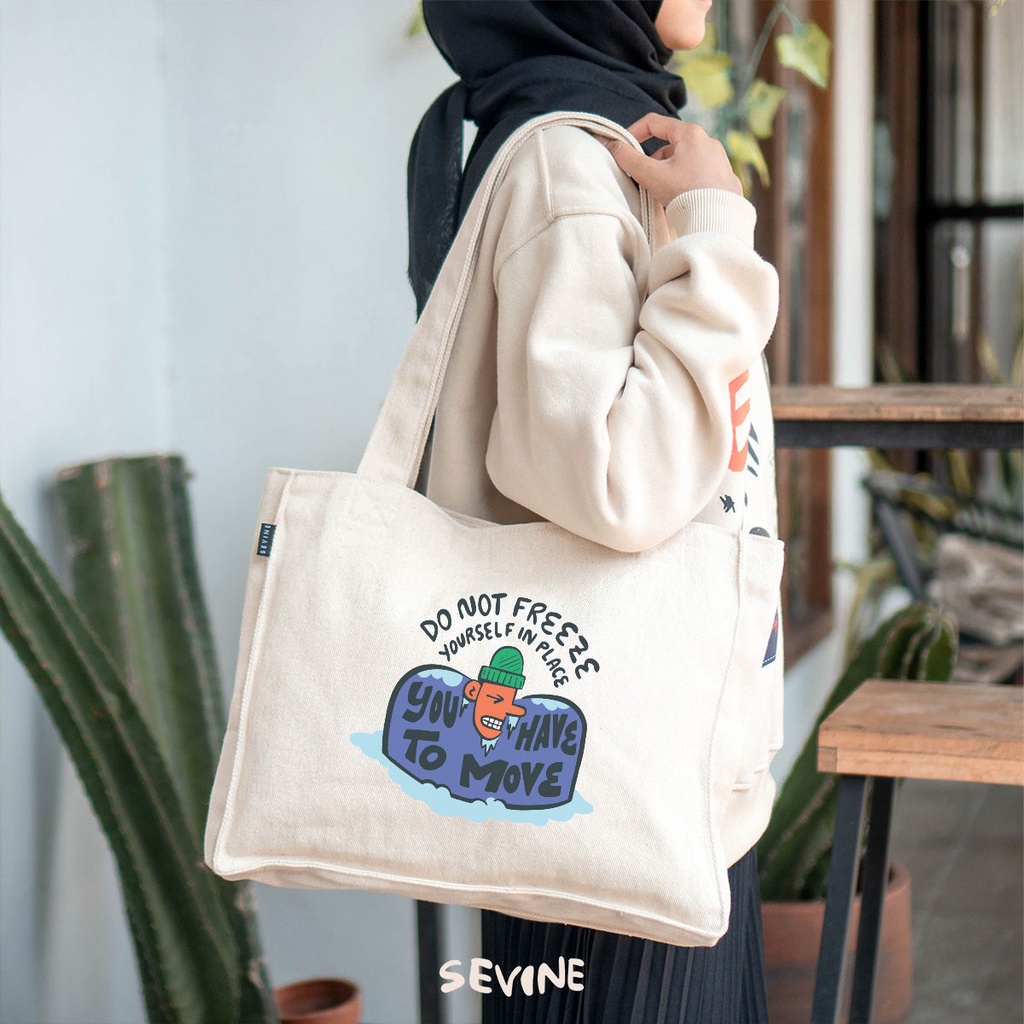 Sevine Totebag Kanvas Daisy Tas Wanita Tote Bag Dengan Kantong Laptop Kuliah Sekolah Kerja Quotes Aesthetic - KP