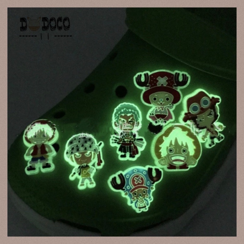 Charms Jibbitz One Piece Glow In The Dark Pin Sepatu Crocs DD-17A