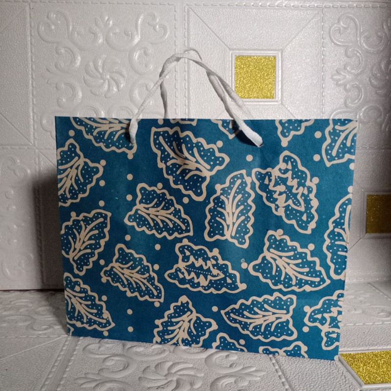 

Tas Kertas Paperbag bunga Tas Souvenir