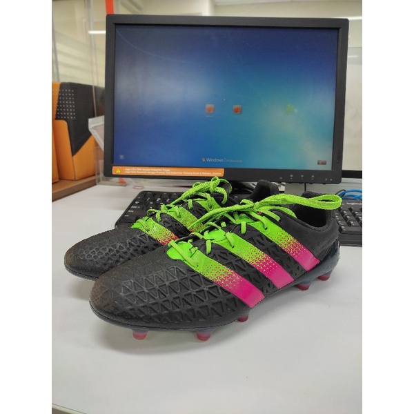 sepatu bola adidas ace 16.1