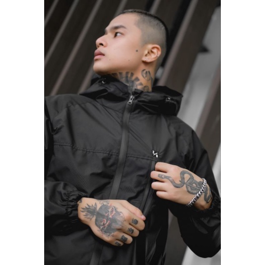 JAKET PRIA PARASUT HOODIE WATERPROOF OUTDOOR ANTI AIR ZADE ORIGINAL