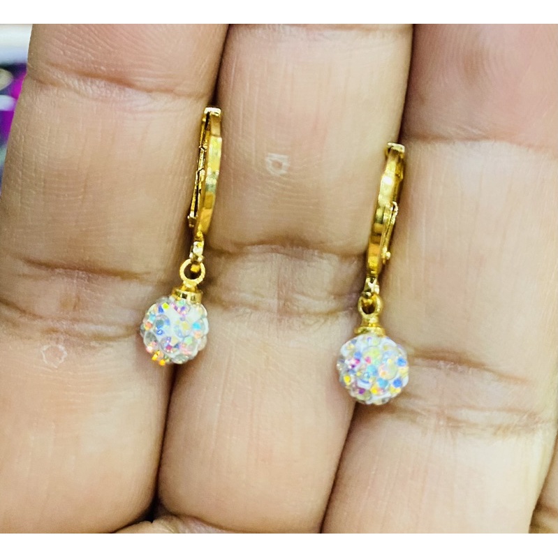 Anting wanita // anting permata // anting replika berlian // anting lapis emas