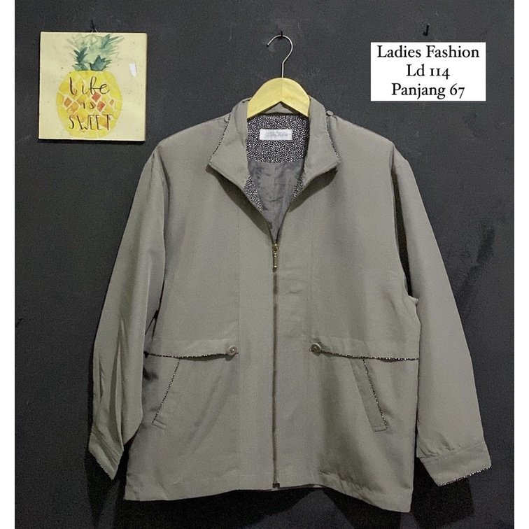 Thrift Jaket Vintage / Jaket preloved-992