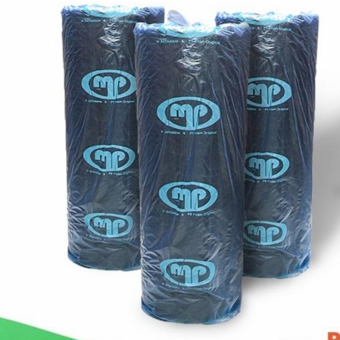 

Bubble Wrap 50m x 125cm 120 cm x 50 m Hitam dan Putih / 120 cm x 5m
