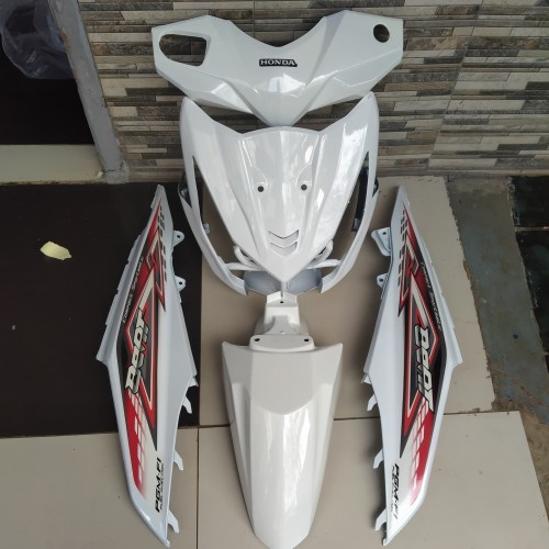 Cover Body Full Set Halus Motor Beat Fi 2012-2015 Putih