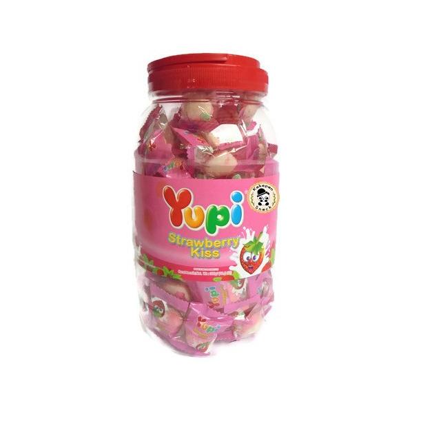 

Hot Sale--Yupi Strawberry Kiss Toples 300 gr