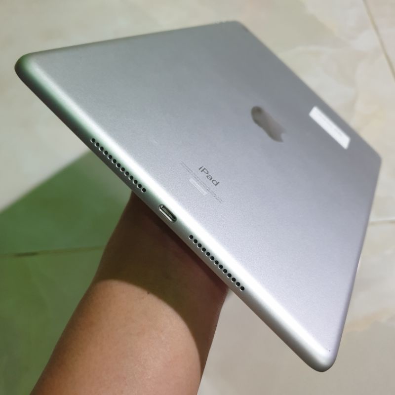 ipad gen 7 32gb wifi only normal siap pakai