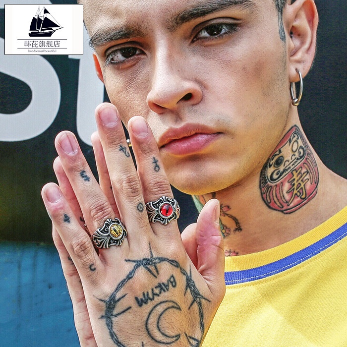 Cincin Model Terbuka Dapat Disesuaikan Desain angel devil eye Gaya retro Eropa Amerika Untuk Pria