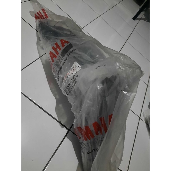 spakbor nouvo lele (belakang)