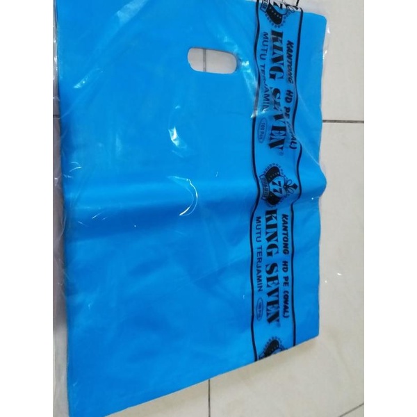 

Kantong Plastik Oval Polos HD PE 30 x 38 isi 100