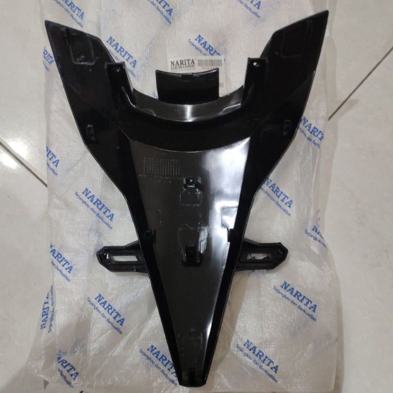 tameng kecil dudukan plat nomor depan Vario 125 150 2018 2019