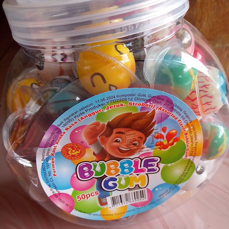 (Toples Isi 50pcs) Semangka Bubble Gum / Planet Bubble Gum / Bola Basket Bulat Mata / Permen Karet Lunak Viral Korea / Kemasan Mirip Trolli Planet Jelly Gummy Korea