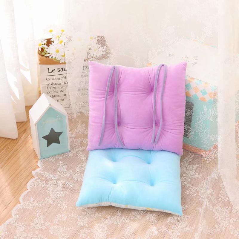 Alas Kursi Dudukan Kursi Mobil Kantor Model Cartoon Bahan Plush