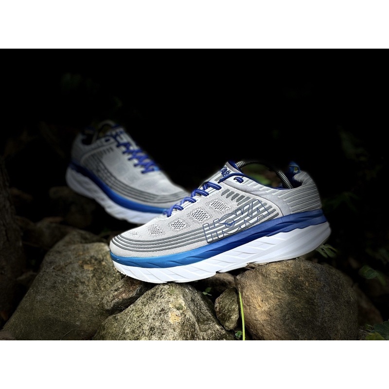 Hoka One One Bondi 6